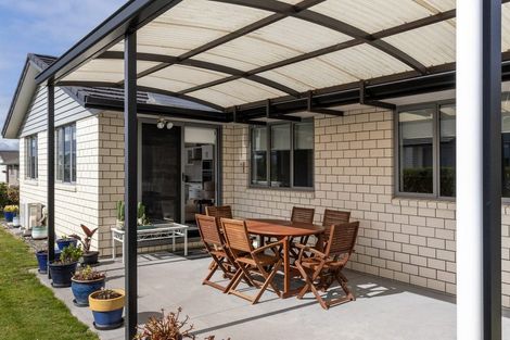 Photo of property in Waterview Estate, 3/4 Greystone Place, Omokoroa, 3114