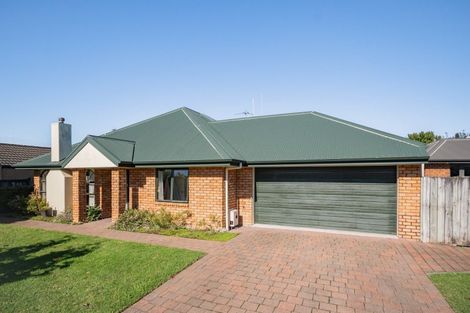 Photo of property in 9 Callum Court, Rototuna, Hamilton, 3210