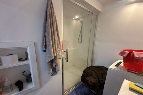 Photo of property in 122 Wallace Street, Mount Cook, Wellington, 6021