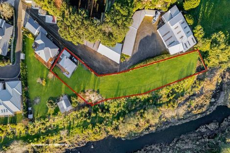 Photo of property in 20c Gordon Street, Glen Avon, New Plymouth, 4312