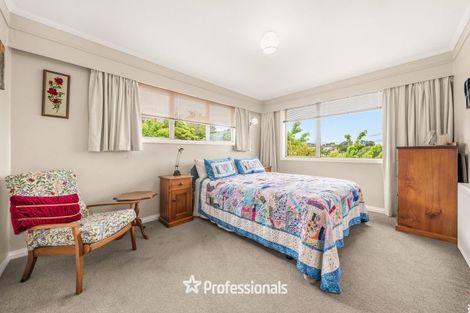 Photo of property in 73 Tirohanga Road, Tirohanga, Lower Hutt, 5010