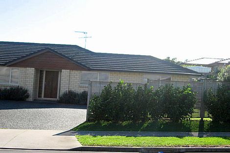 Photo of property in 59 Rathmar Drive, Manurewa, Auckland, 2105