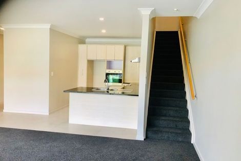 Photo of property in 5/44 Carlos Drive, Flat Bush, Auckland, 2016