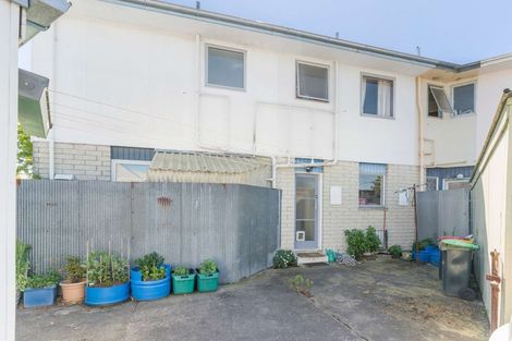 Photo of property in 4/14 Church Square, Addington, Christchurch, 8024