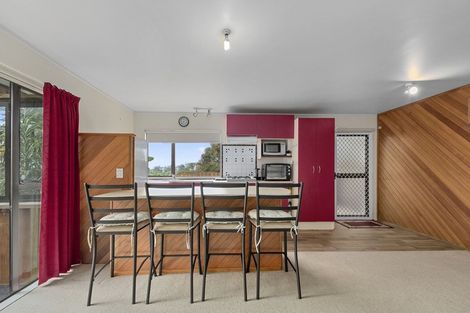 Photo of property in 71 Reynella Drive, Massey, Auckland, 0614