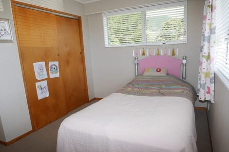 Photo of property in 80 Valley Road, Paraparaumu, 5032