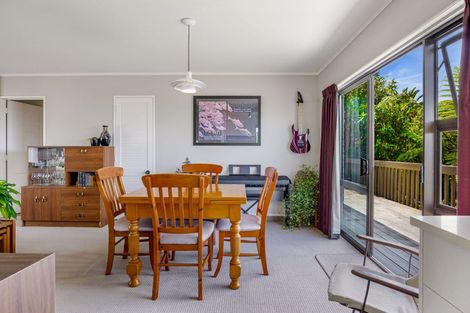Photo of property in 1/262 Don Buck Road, Massey, Auckland, 0614