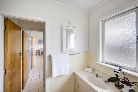 Photo of property in 12 Trevelyan Street, Onekawa, Napier, 4110