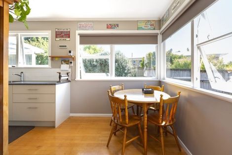 Photo of property in 2 Saint Johns Avenue, Tuakau, 2121