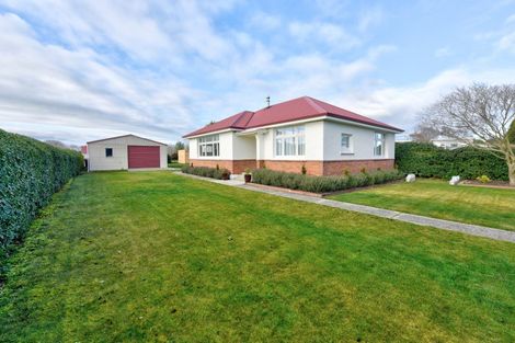Photo of property in 153 Seaward Road, Edendale, 9825