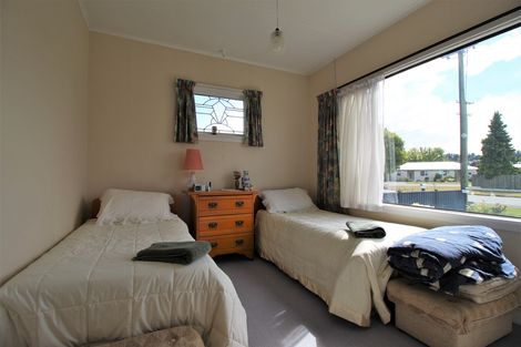 Photo of property in 54 Bantry Street, Alexandra, 9320