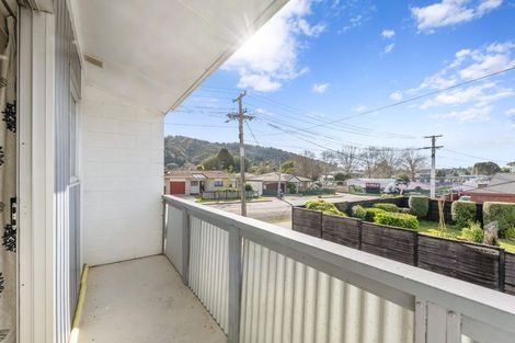 Photo of property in 2/5 Second Avenue, Avenues, Whangarei, 0110
