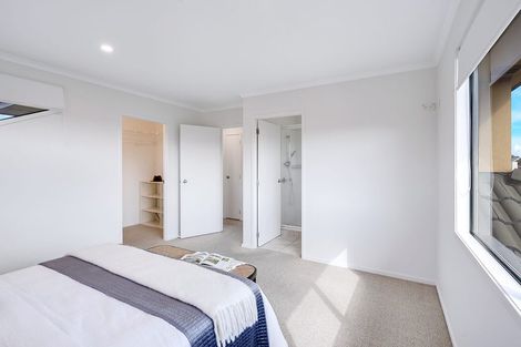 Photo of property in 99 Rototuna Road, Rototuna, Hamilton, 3210