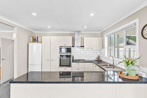 Photo of property in 186 Naenae Road, Naenae, Lower Hutt, 5011