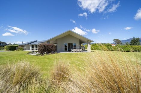 Photo of property in 120 Aparima Drive, Te Anau, 9600