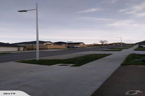 Photo of property in 18 Schooner Drive, Whitby, Porirua, 5024