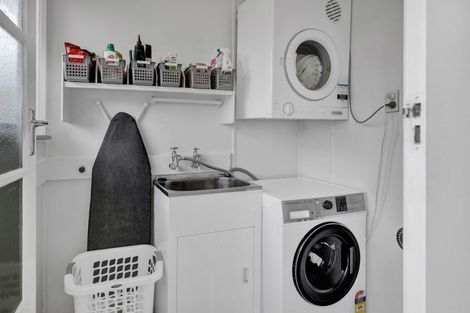 Photo of property in 37 Antonio Street, Stratford, 4332