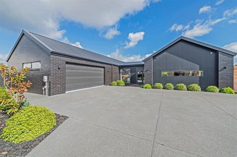 Photo of property in 10 Kinnerton Lane, Casebrook, Christchurch, 8051