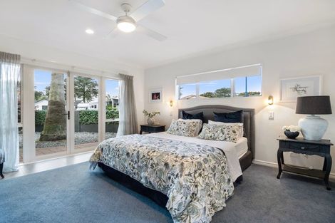 Photo of property in 152 Gravatt Road, Papamoa Beach, Papamoa, 3118