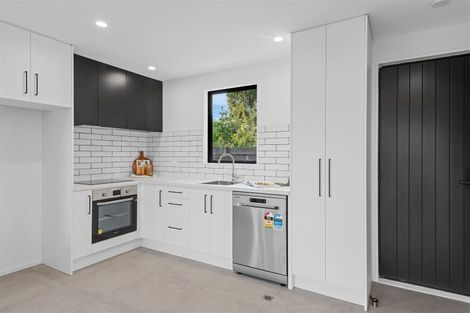Photo of property in 1/26 Swanns Road, Richmond, Christchurch, 8013