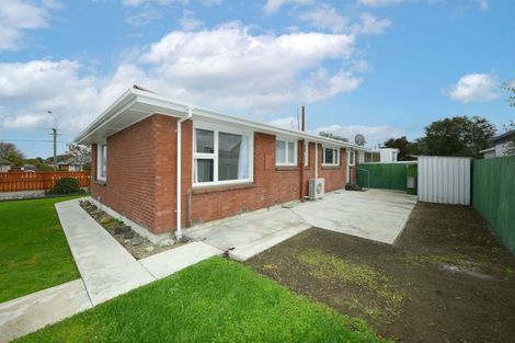 Photo of property in 345 Breezes Road, Aranui, Christchurch, 8061