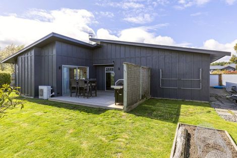 Photo of property in 17 Windsor Street, Richmond Heights, Taupo, 3330