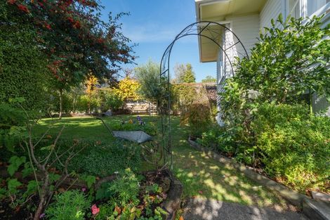 Photo of property in 17 Chesham Avenue, Waipahihi, Taupo, 3330
