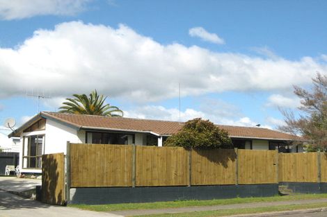 Photo of property in 5 Farnworth Crescent, Whakatane, 3120