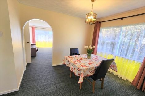 Photo of property in 44 Escort Grove, Awapuni, Palmerston North, 4412