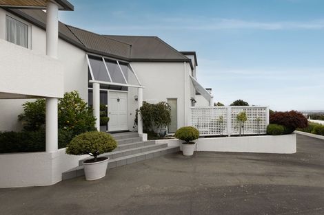 Photo of property in 17 Petworth Place, Westmorland, Christchurch, 8025