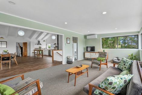 Photo of property in 57 Queens Road, Glen Avon, New Plymouth, 4312