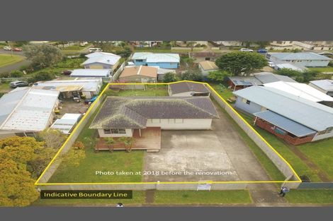 Photo of property in 27 Kemble Close, Mangere, Auckland, 2022