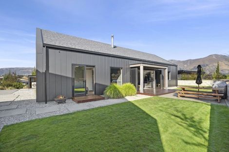 Photo of property in 5 Mills Road, Wanaka, 9305