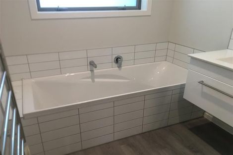 Photo of property in 13a Leinster Avenue, Raumati South, Paraparaumu, 5032