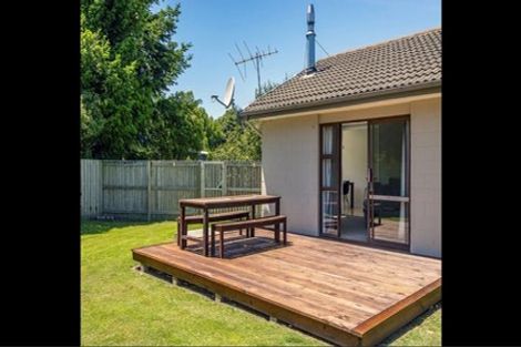 Photo of property in 16 Torlesse Crescent, Darfield, 7510