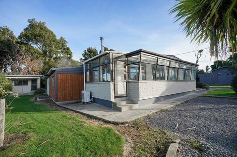 Photo of property in 49 Ferry Road, West Plains, Invercargill, 9879