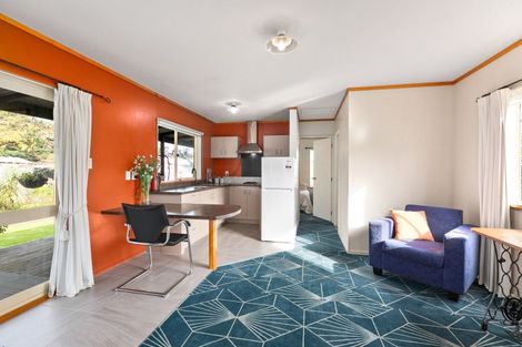 Photo of property in 24 Blake Street, Porangahau, 4293