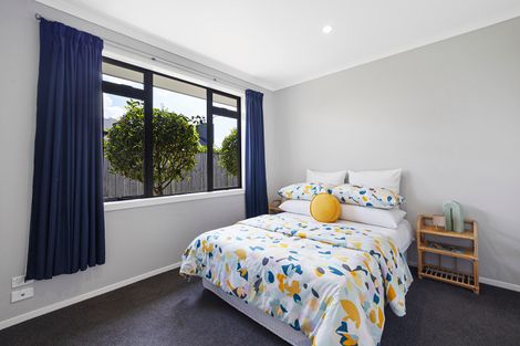 Photo of property in 2 Kowhai Drive, Cambridge, 3434