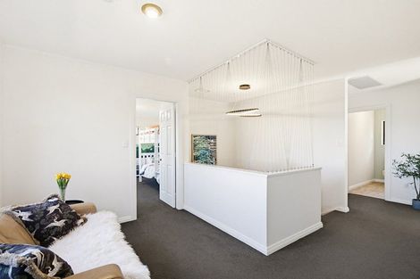 Photo of property in 11 Ramphal Terrace, Khandallah, Wellington, 6035