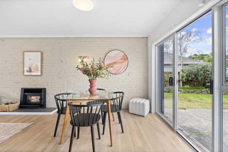 Photo of property in 1/1a Margaret Place, Milford, Auckland, 0620