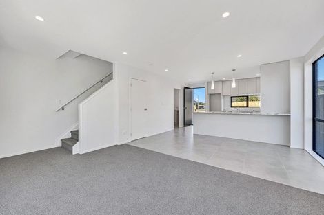 Photo of property in 11a Kelburn Lane, Mangere, Auckland, 2022