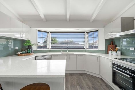 Photo of property in 169 Cameron Road, Te Puke, 3119
