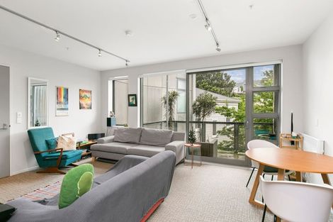 Photo of property in Masina Apartments, 204/80u Riddiford Street, Newtown, Wellington, 6021
