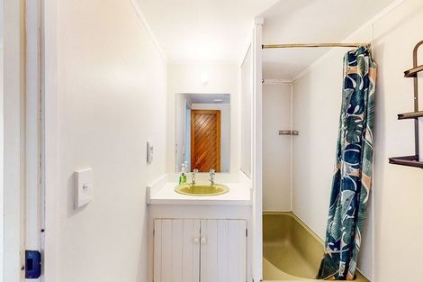 Photo of property in 91 Black Rock Road, Newlands, Wellington, 6037