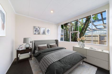 Photo of property in 26 Miller Road, Mangere Bridge, Auckland, 2022