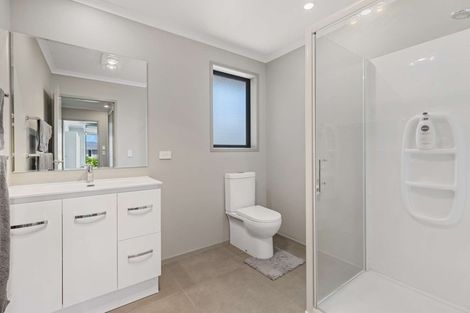 Photo of property in 247 Parklands Avenue, Bell Block, New Plymouth, 4312