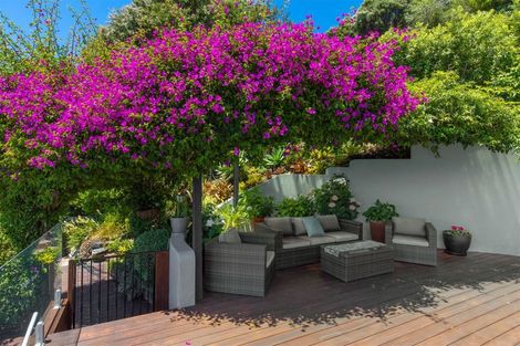 Photo of property in 2 Marina View, Waikawa, Picton, 7281