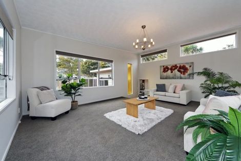 Photo of property in 2b Stillwater Crescent, Stillwater, Silverdale, 0993