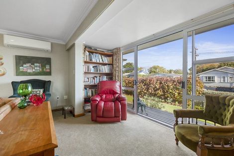 Photo of property in 275 Carrington Street, Vogeltown, New Plymouth, 4310