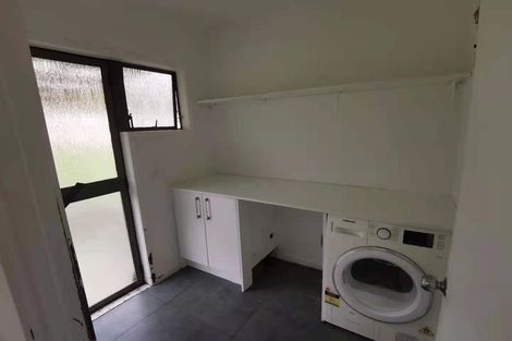 Photo of property in 38 Oaktree Avenue, Browns Bay, Auckland, 0630